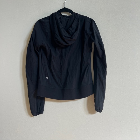 Lululemon Dance Studio jacket size 8 - Picture 2 of 2